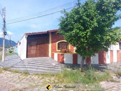Casa em Peruíbe para venda