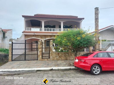 Casa em Peruíbe para venda