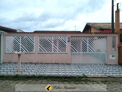 Casa em Peruíbe para venda